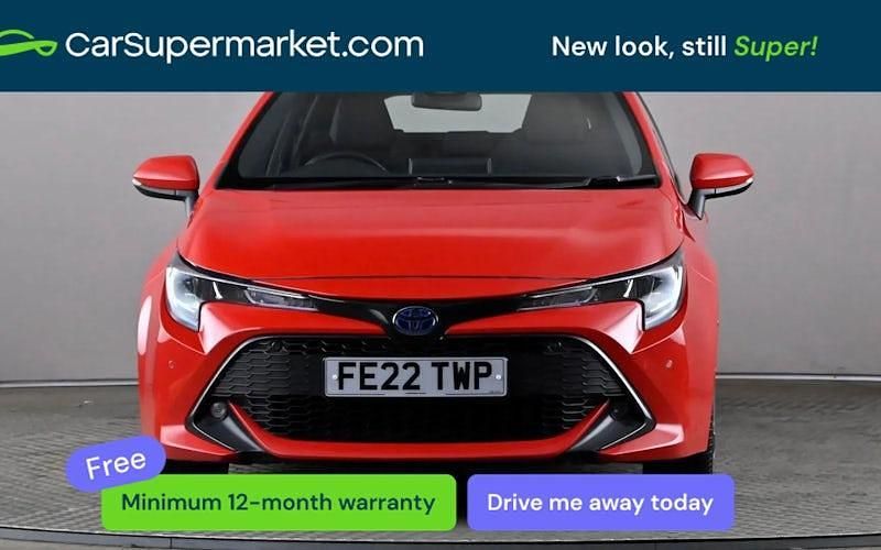 Used Toyota Corolla 122 HP (89 kW) 2022 Red Estate