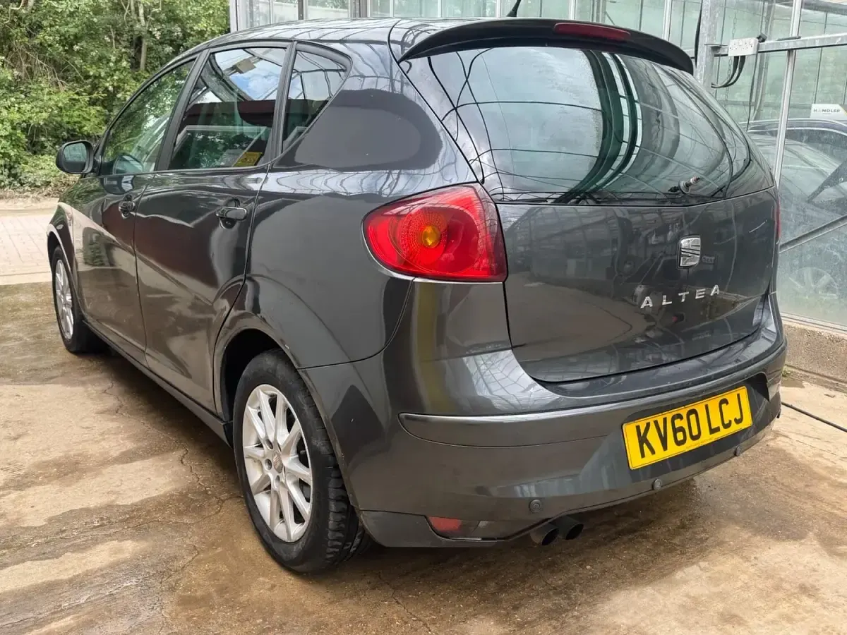Used Seat Altea SE 140 HP (102 kW) 2010 Grey MPV