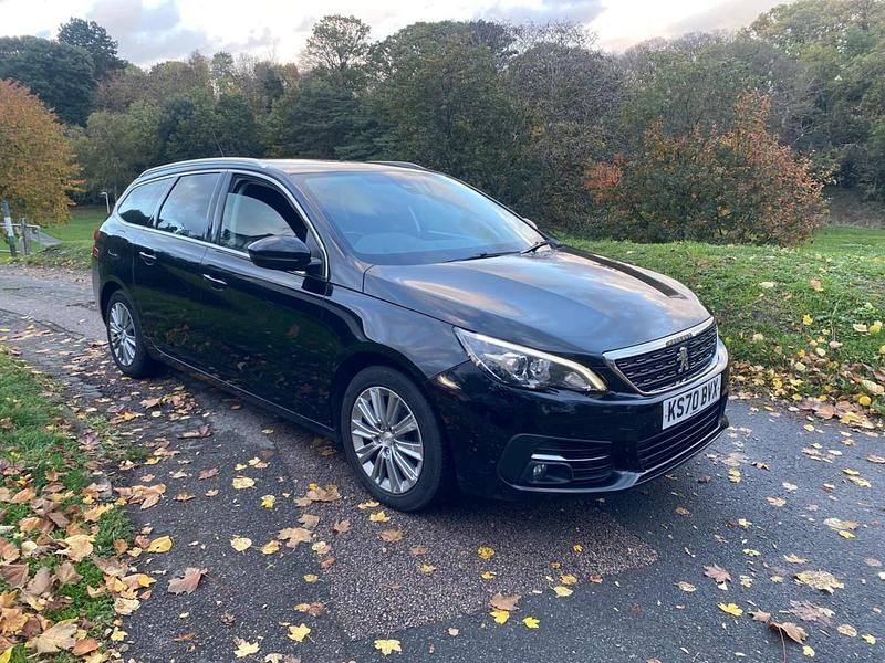 Black Used 2020 Peugeot 308 Allure Estate | £6,795 (Fair price) - Image 1/4