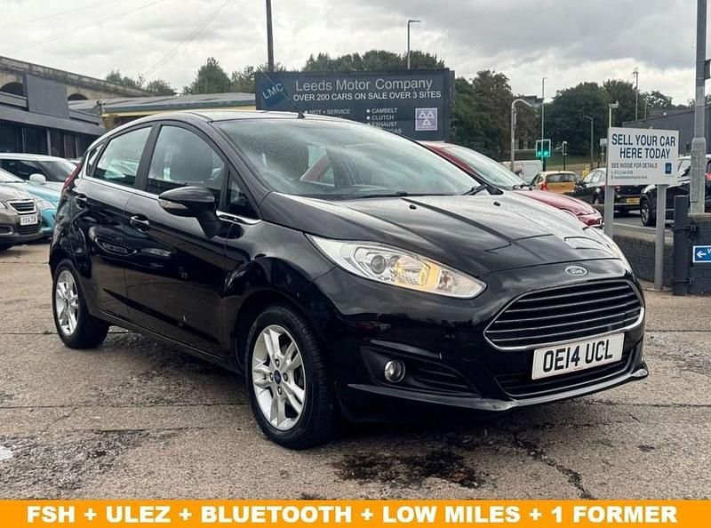 Black Used 2014 Ford Fiesta Zetec Hatchback | £7,495 (Fair price) - Image 1/4
