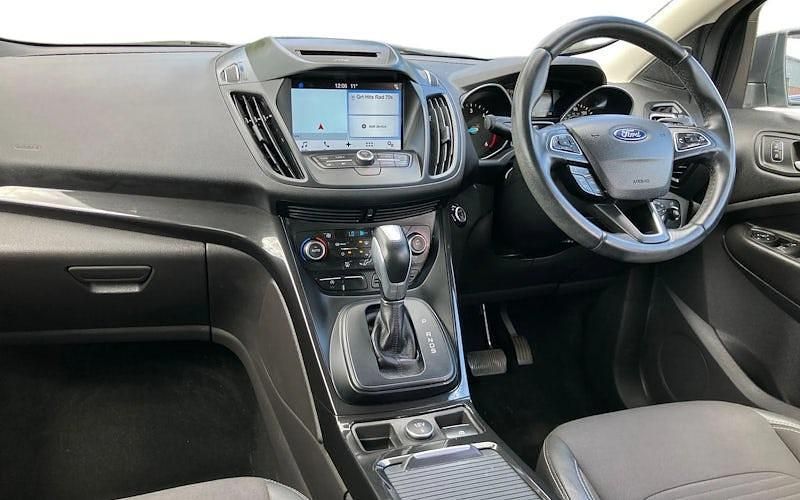 Second-hand Ford Kuga Titanium 179 CP (131 kW) 2017 Gri SUV