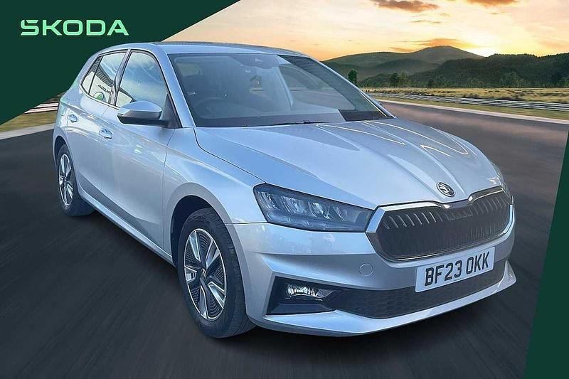 Used Skoda 110 R SE L 81 HP (59 kW) 2023 Brilliant silver metallic Hatchback