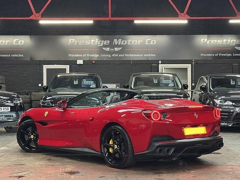 Used Ferrari Portofino 600 HP (441 kW) 2020 Red Cabriolet