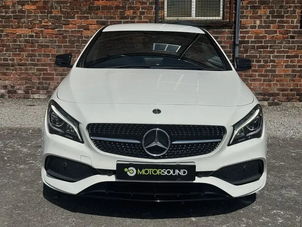 Used Mercedes CLA180 AMG line 122 HP (89 kW) 2018 White Coupe
