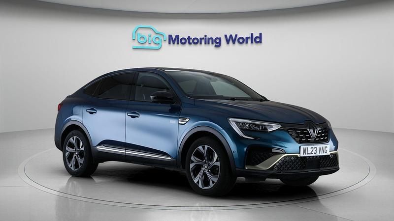 Used Renault Arkana Engineered 145 HP (106 kW) 2023 Blue SUV