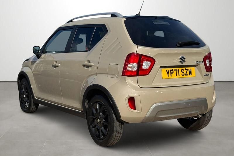 Used Suzuki Ignis SZ5 83 HP (61 kW) 2022 Caravan ivory Hatchback