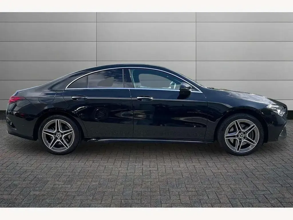 Used Mercedes CLA250e Executive 218 HP (160 kW) 2025 Black Sedan