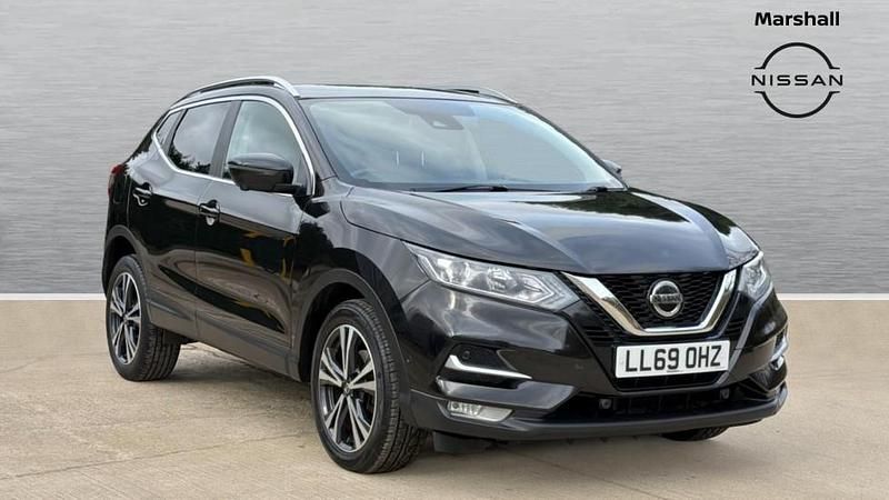 Used Nissan Qashqai N-Connecta 160 HP (117 kW) 2019 Black SUV