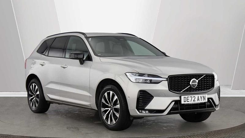 Used Volvo XC60 Plus 194 HP (142 kW) 2023 Silver SUV