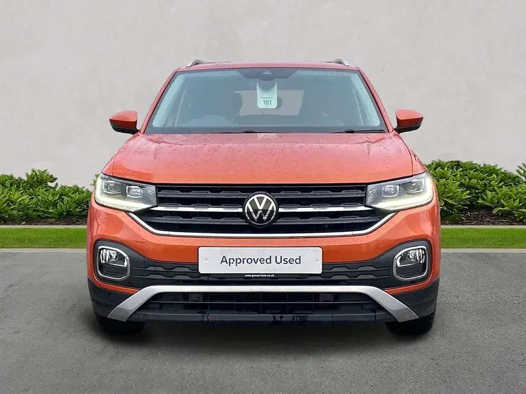 Used VW T-Cross SEL 110 HP (80 kW) 2023 Orange SUV