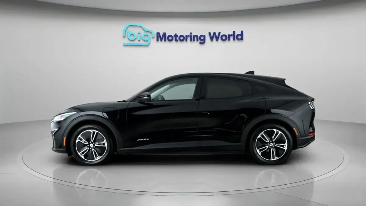 Used Ford Mustang Mach-E Select 197 kW (269 HP) 2024 Black SUV