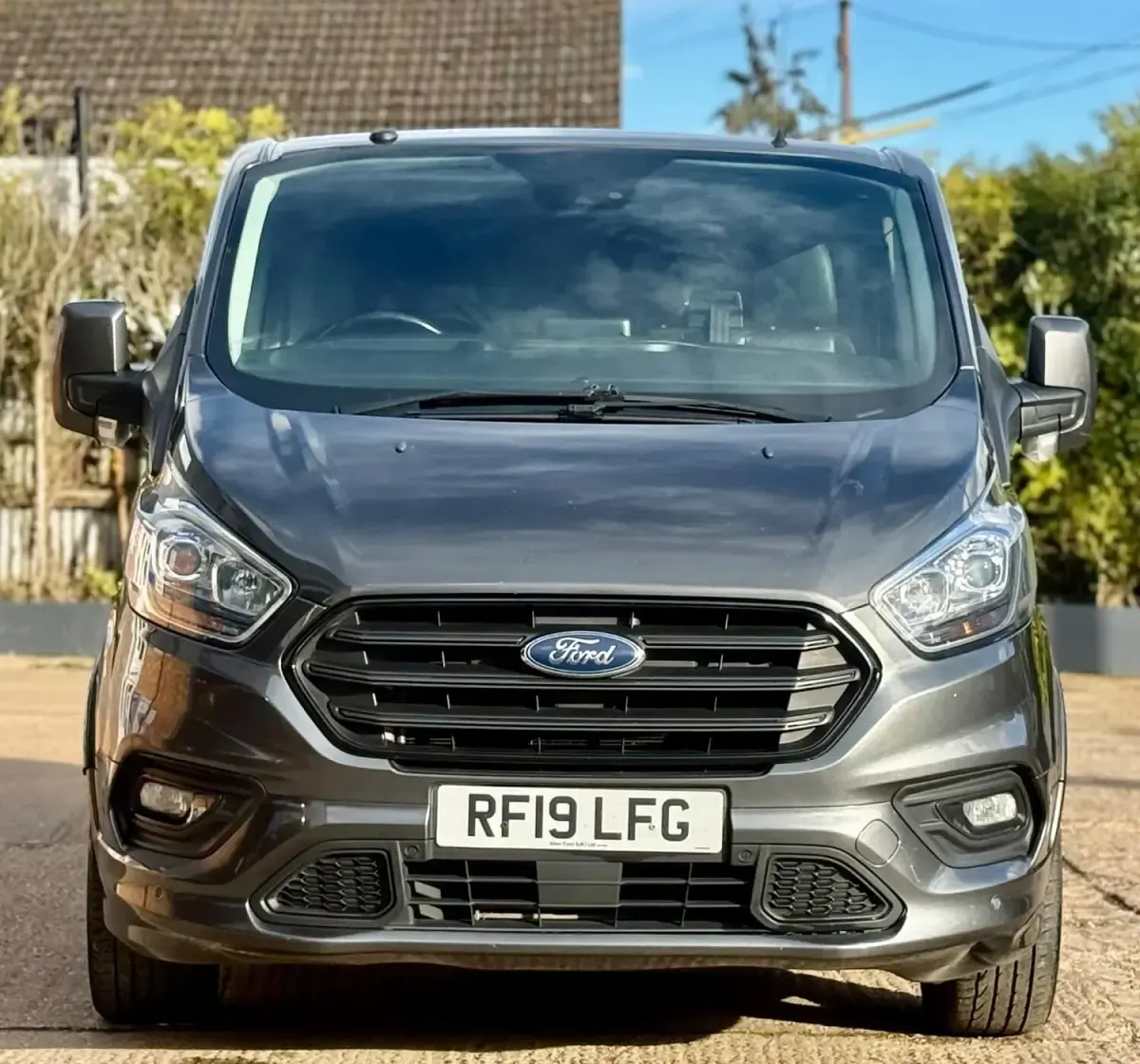 Used Ford Transit Custom Sport 170 HP (125 kW) 2019 Grey Van