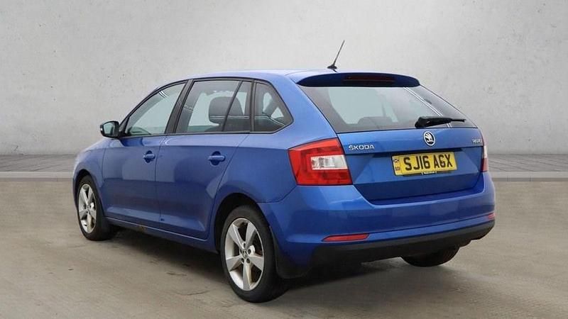 Used Skoda Rapid SE 2016 Blue Hatchback