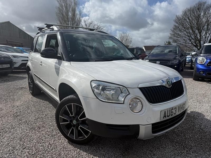 Used Skoda Yeti Adventure 140 HP (102 kW) 2013 White SUV
