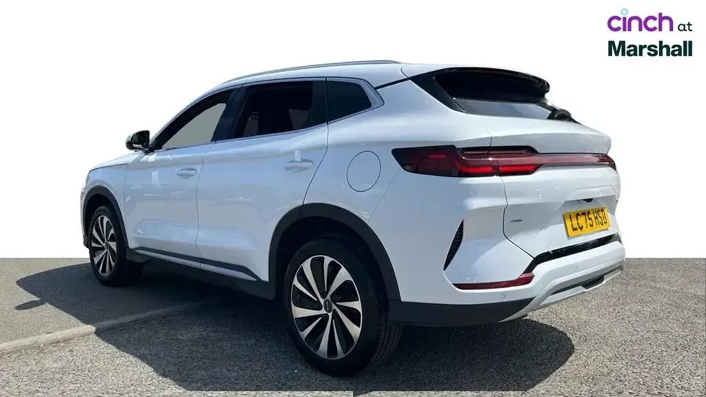 Used BYD Seal U 218 HP (160 kW) 2025 White SUV
