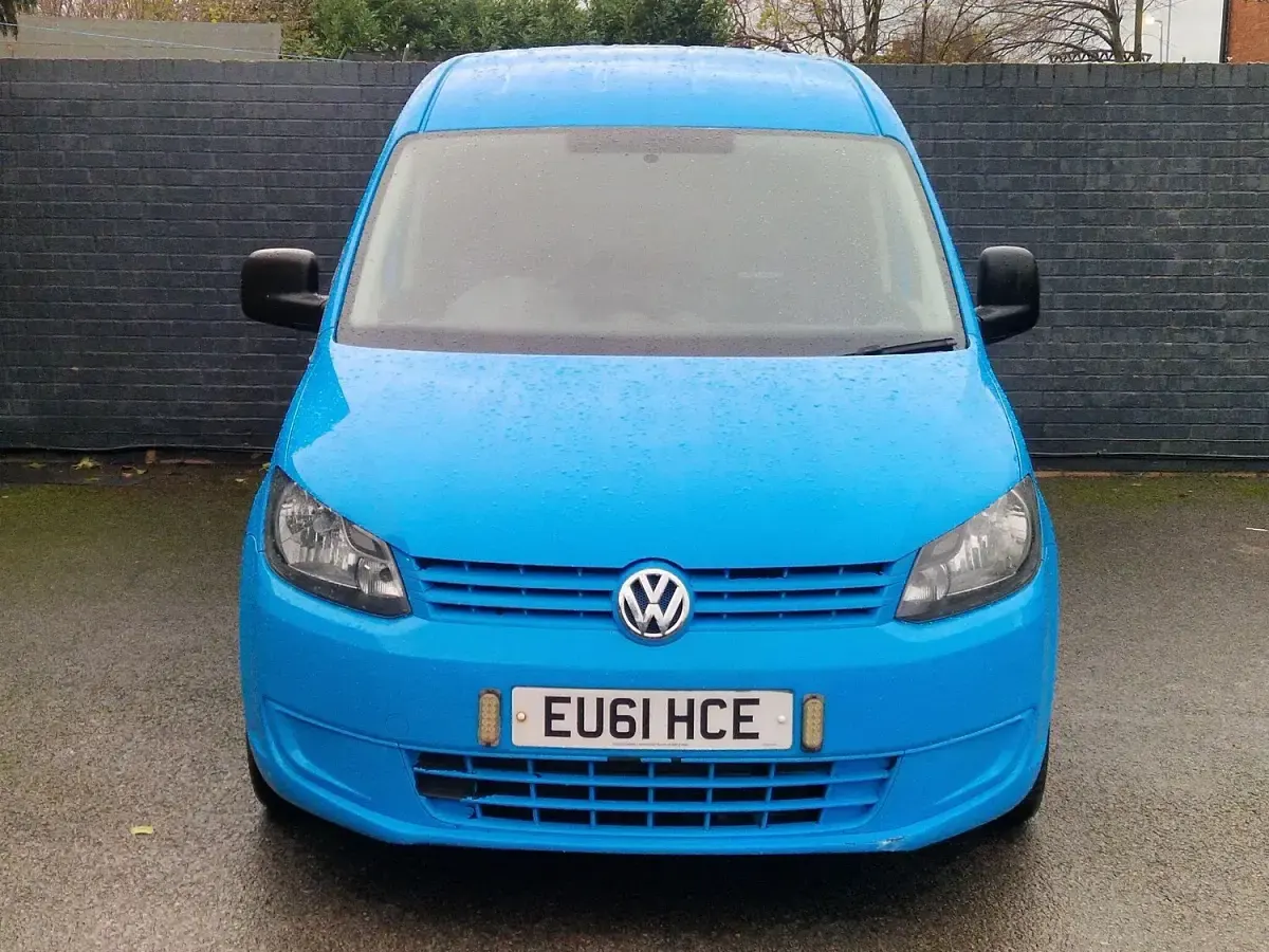 Used VW Caddy 102 HP (75 kW) 2011 Blue MPV