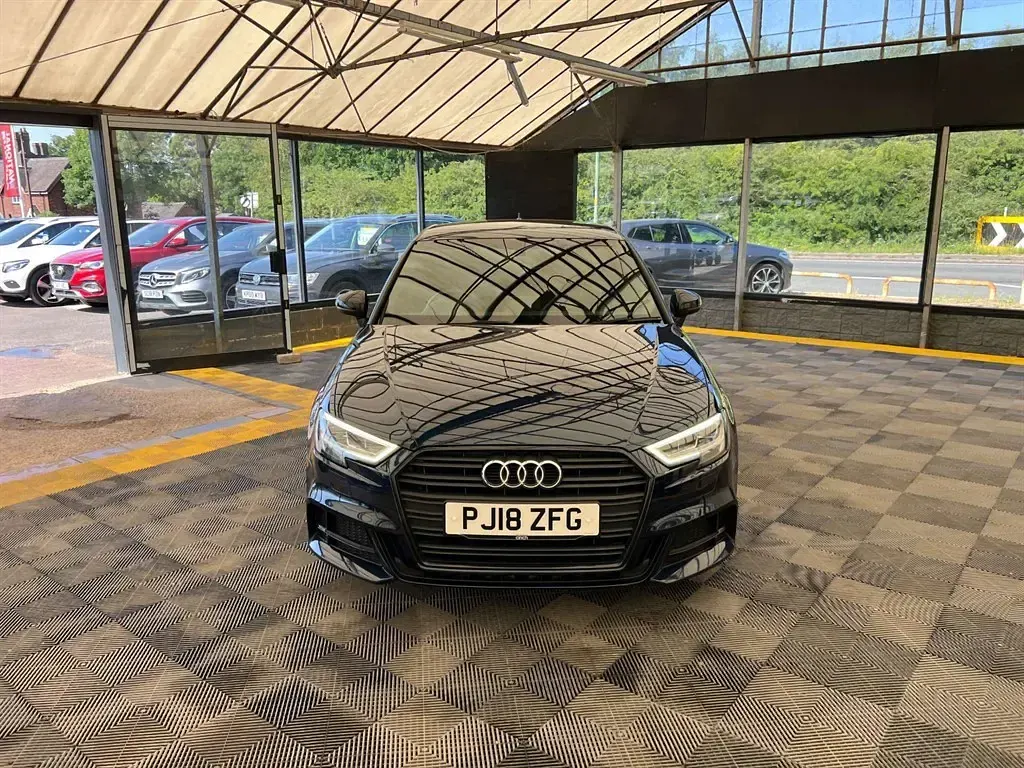 Used Audi A3 Sportback Black Edition 150 HP (110 kW) 2018 Blue Hatchback