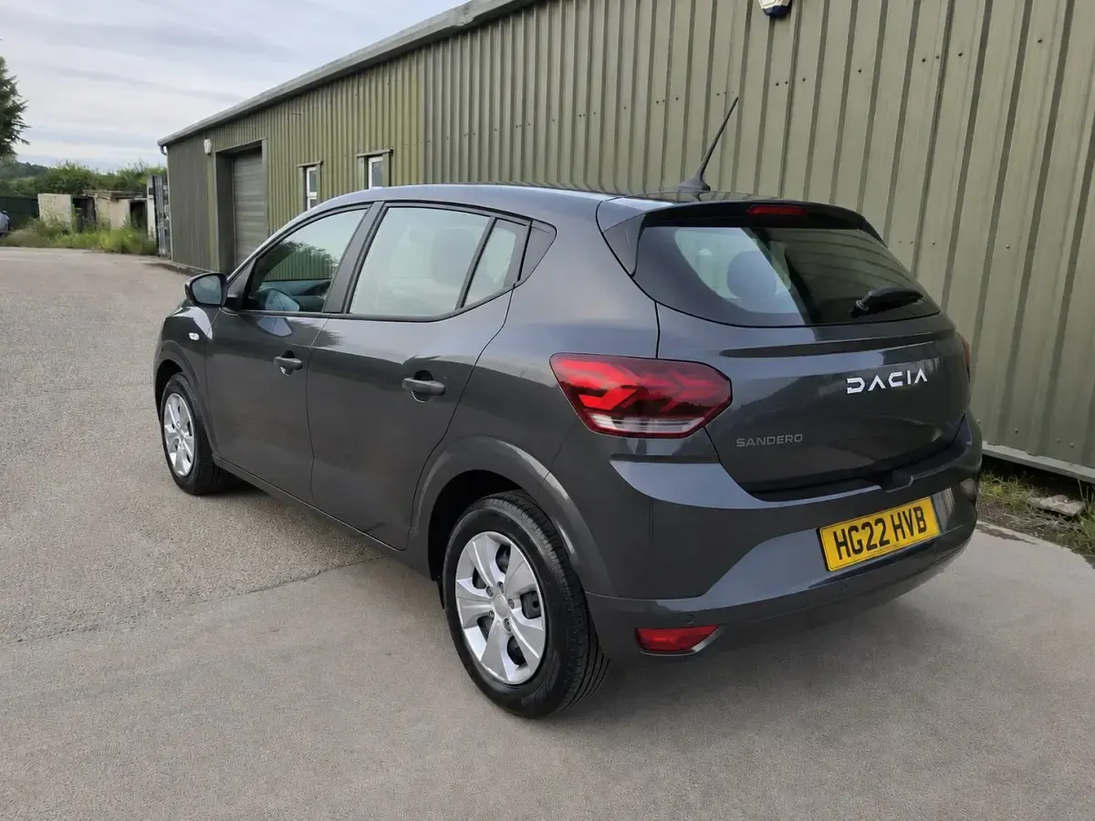 Used Dacia Sandero Essentiel 100 HP (73 kW) 2022 Grey Hatchback