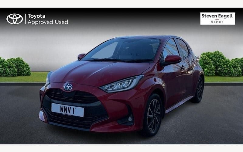 Used Toyota Yaris Hybrid Design 116 HP (85 kW) 2026 Hatchback