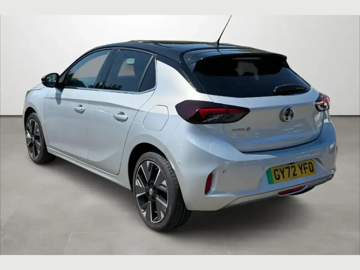 Used Vauxhall Corsa-e Elite 98 kW (134 HP) 2022 Grey Hatchback