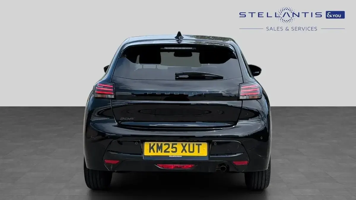 Used Peugeot 208 Allure 99 HP (72 kW) 2025 Black Hatchback
