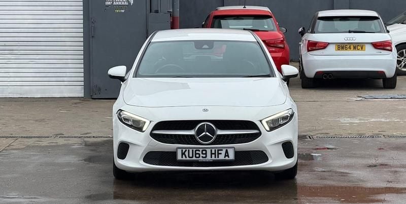 Used Mercedes A200 2019 White Hatchback