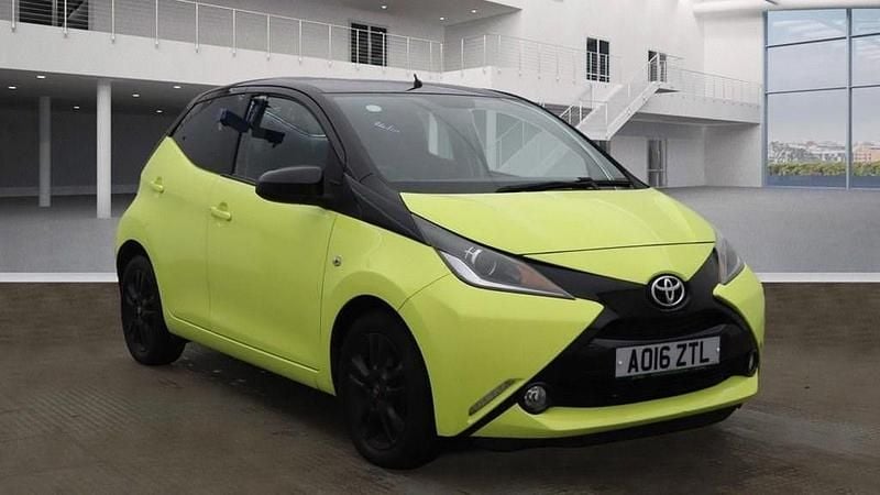 Yellow Used 2016 Toyota Aygo X-cite Hatchback | £7,790 (Fair price) - Image 1/3