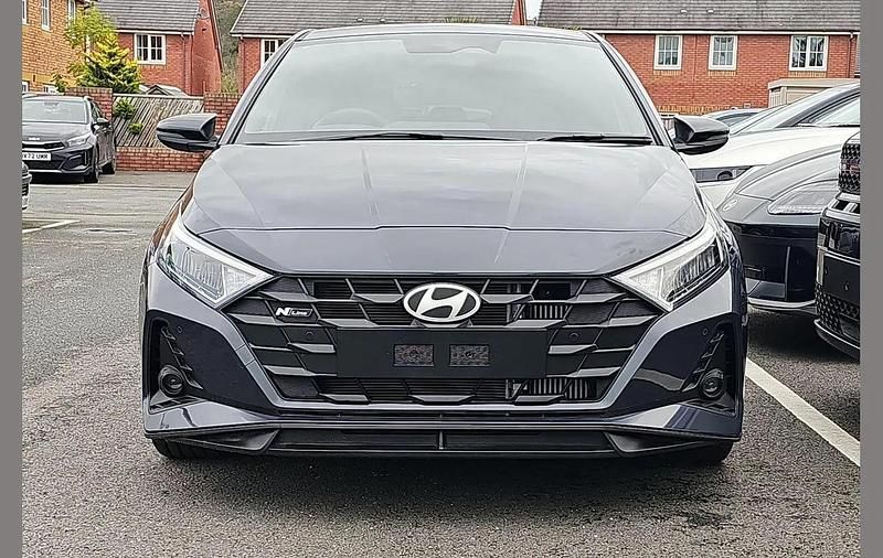 New Hyundai i20 Ultimate 99 HP (72 kW) 2025 Blue Hatchback