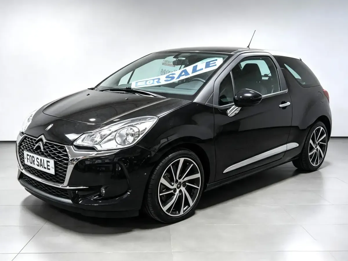 Used DS Automobiles DS3 Connected Chic 2018 Black Hatchback