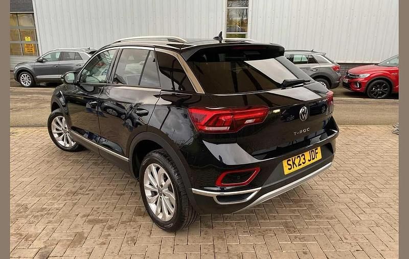 Used VW T-Roc Style 150 HP (110 kW) 2023 Black SUV