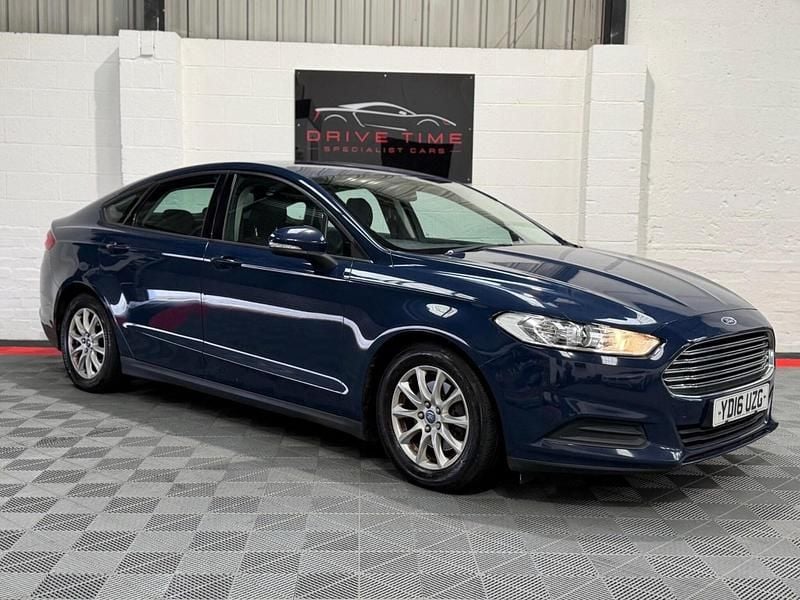 Used Ford Mondeo Style 2016 Blue Hatchback