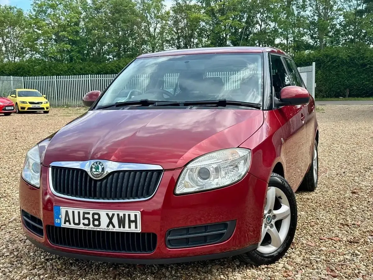 Used Skoda Fabia 105 HP (77 kW) 2008 Red Hatchback