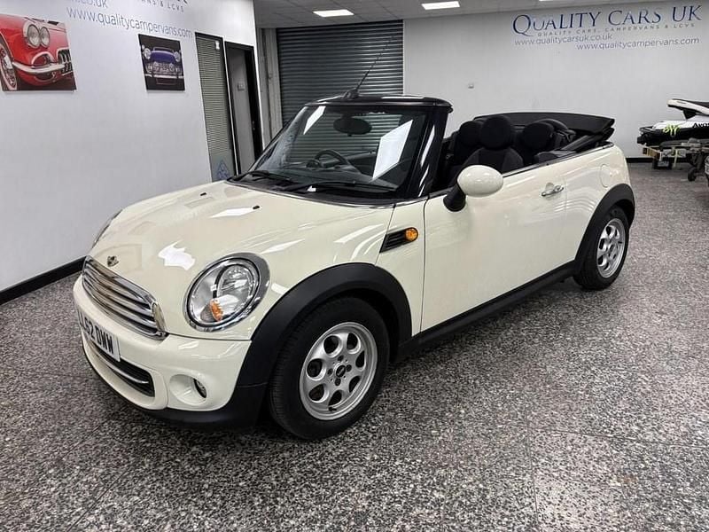 Used Mini Cooper Cabriolet 122 HP (89 kW) 2012 White Cabriolet