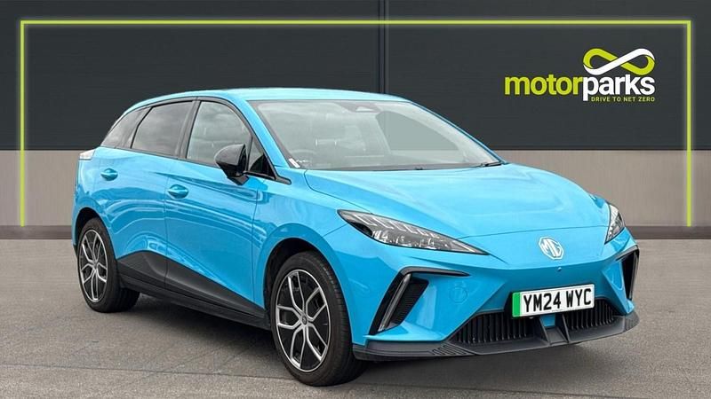 Blue Used 2024 MG MG4 EV Trophy Hatchback | £18,500 (Fair price) - Image 1/4