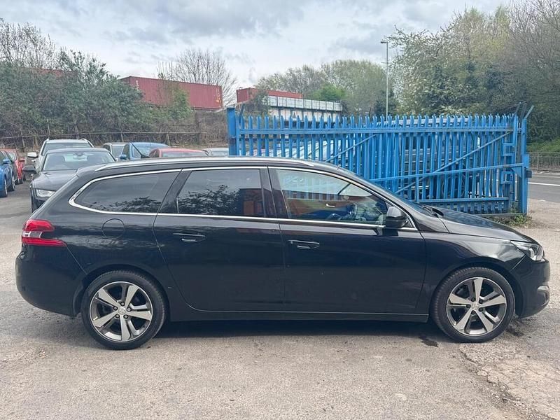 Used Peugeot 308 Allure 150 HP (110 kW) 2016 Black Estate