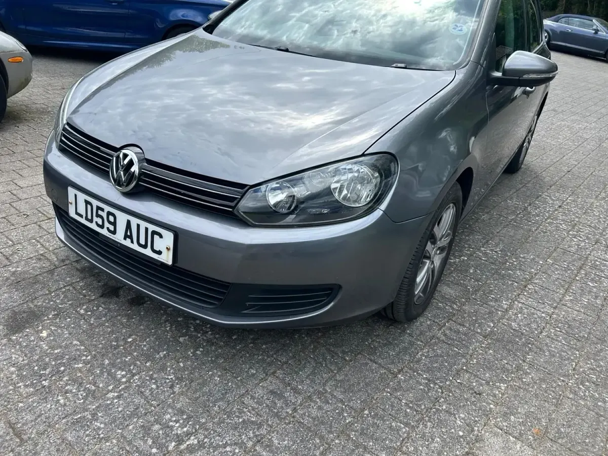 Usado VW Golf VI SE 2009 Cinzento Citadino