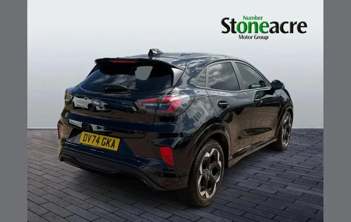 Usado Ford Puma ST-Line X 155 HP (114 kW) 2024 Preto SUV