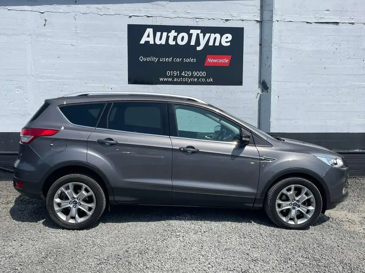 Used Ford Kuga Titanium 163 HP (119 kW) 2014 Grey SUV