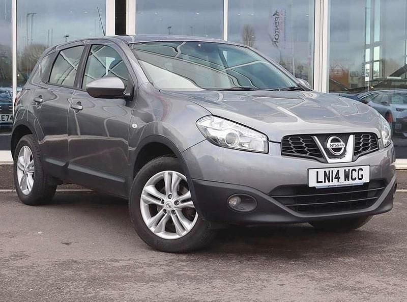 Used Nissan Qashqai Acenta 110 HP (80 kW) 2014 Grey SUV