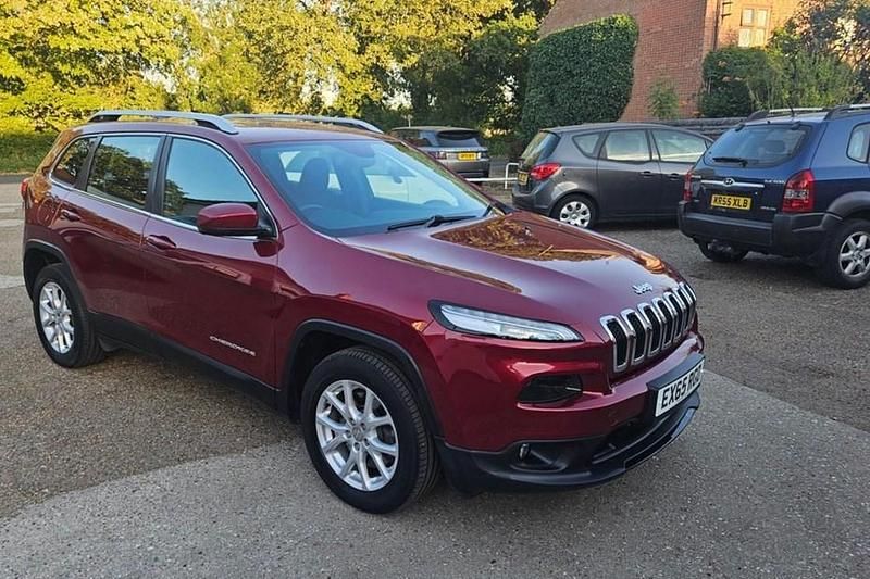 Red Used 2015 Jeep Cherokee Longitude SUV | £5,895 (Super price) - Image 1/1