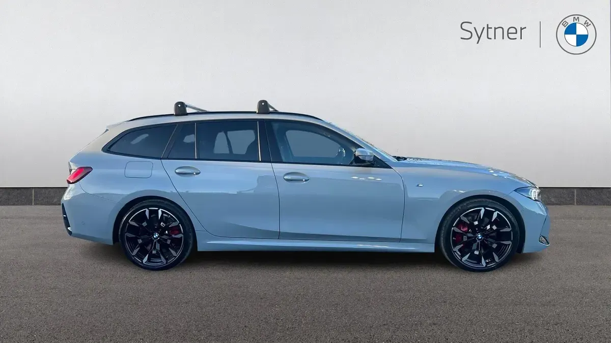 New BMW 320 M Sport 181 HP (133 kW) 2026 Grey Estate