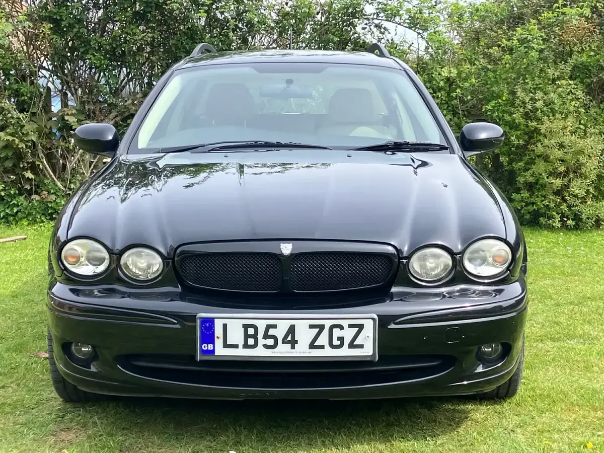 Used Jaguar X-type 156 HP (114 kW) 2005 Black Estate