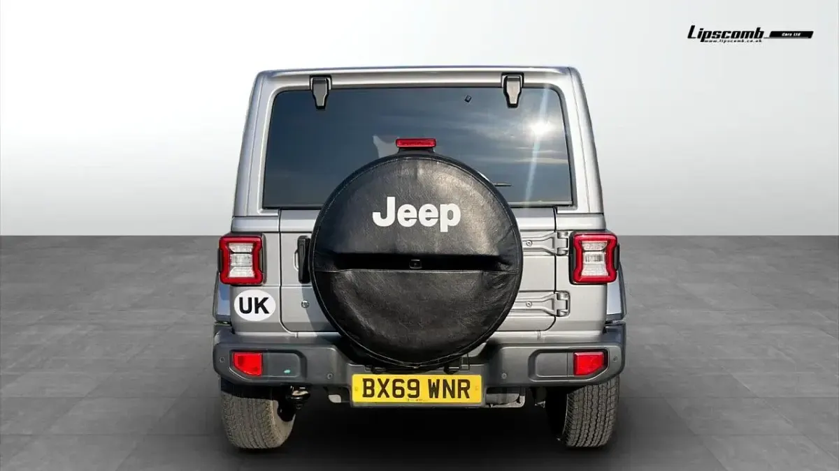 Used Jeep Wrangler Sahara 197 HP (144 kW) 2019 Grey SUV