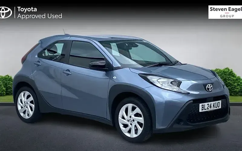 Usado Toyota Aygo X PURE 72 HP (52 kW) 2025 SUV