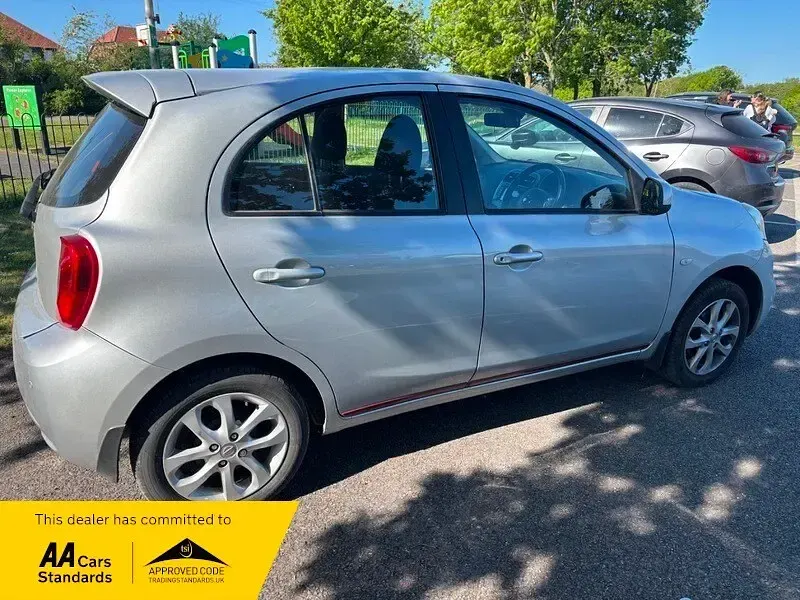 Used Nissan Micra Acenta 80 HP (58 kW) 2016 Silver Hatchback