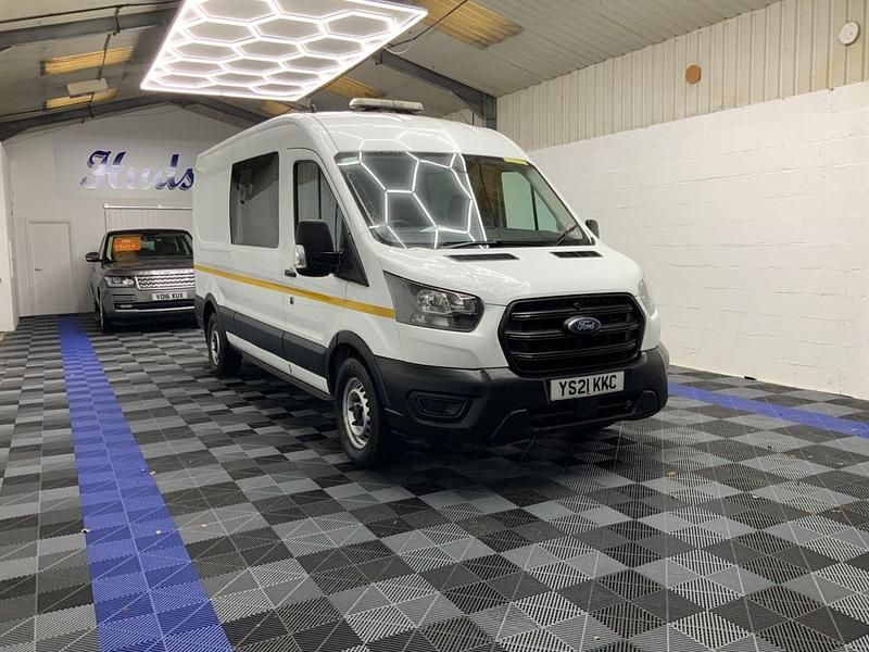 Begagnad Ford Transit 130 HK (95 kW) 2021 Vit