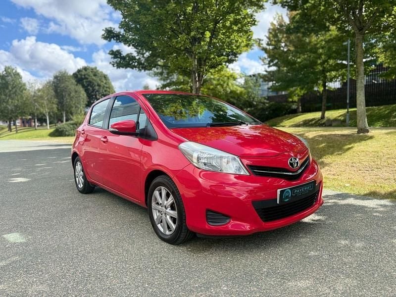Red Used 2013 Toyota Yaris Hatchback | £5,195 (Fair price) - Image 1/4