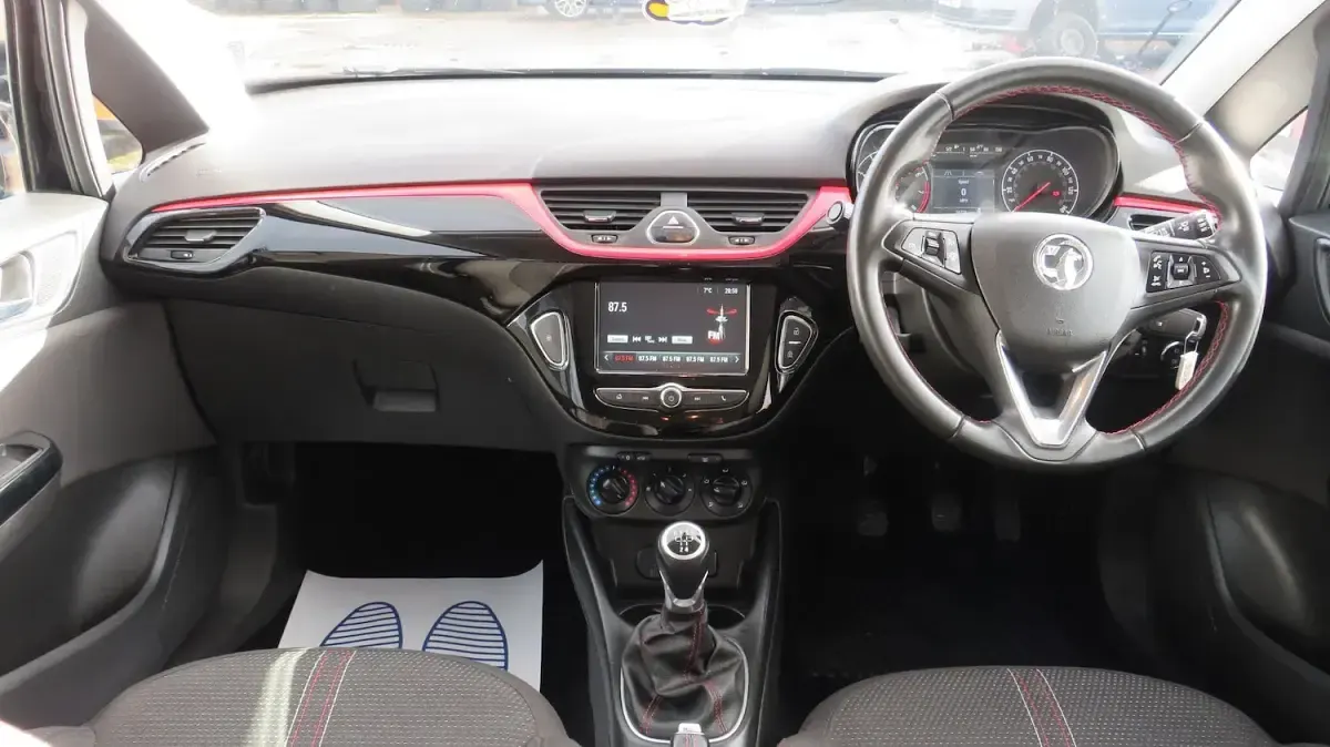 Used Vauxhall Corsa SRi 2019 Black Hatchback