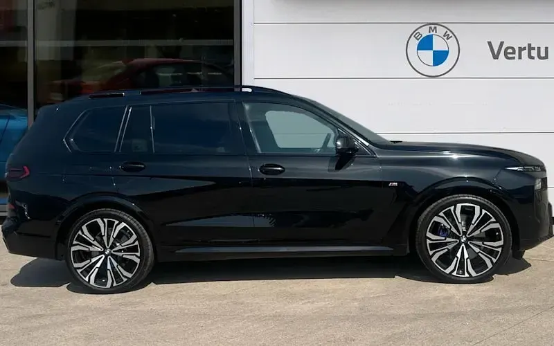 Used BMW X7 M Sport 352 HP (258 kW) 2026 Black SUV