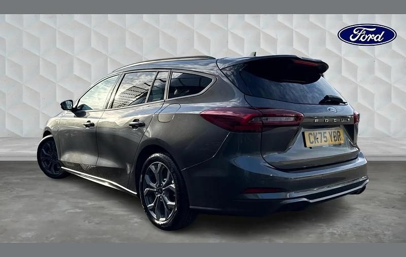 Used Ford Focus ST-Line 153 HP (112 kW) 2025 Grey Estate